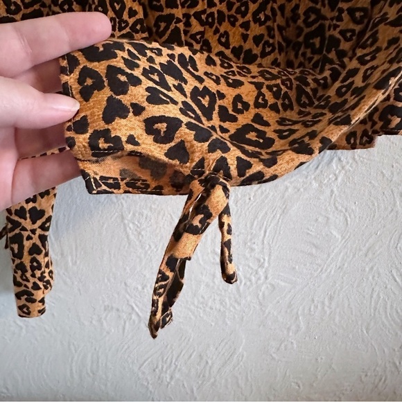 SOLD Urban Outfitters UO Ava Heart Print Smocked Blouse Size M - Picture 5 of 10